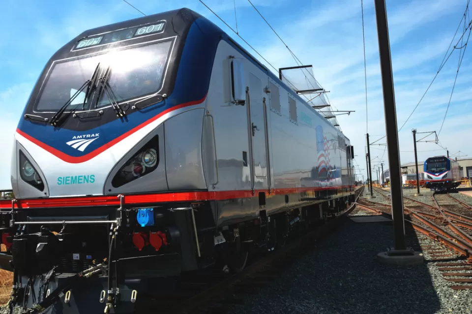 Amtrak ACS-64